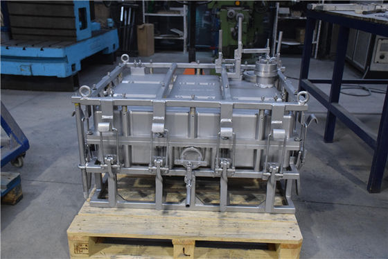 Rotationsgestaltungswerkzeuge, die HDPE MDPE Brennstoff-Plastikbehälter-Form kundenspezifisch anfertigen