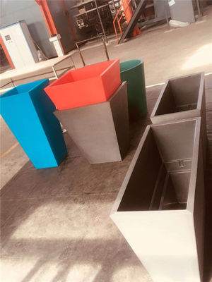 4-8mm hohe Präzision Aluminium-Gestaltungsplastik Roto für Quadrat-Plastikpflanzer-Töpfe
