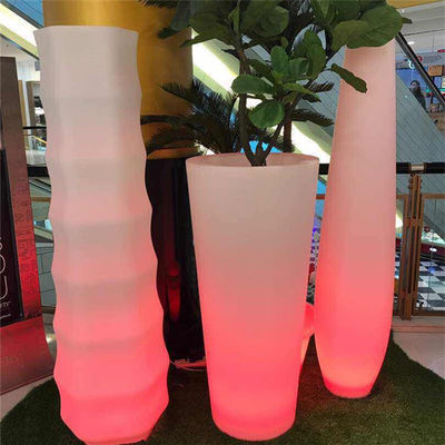 Einkaufszentrum, das Rotomolded-Pflanzer-Anlagen-LLDPE HDPE Topf-Harz-Form-Kunden-Entwurf Soem annehmbar beleuchtet