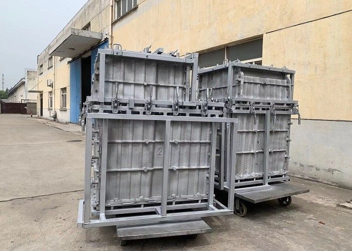Glattes Rotationsformen formt elektrolytische Lösungs-natürlichen farbigen Behälter 1500L kundenspezifischen Rotationsformen-Plastikbehälter