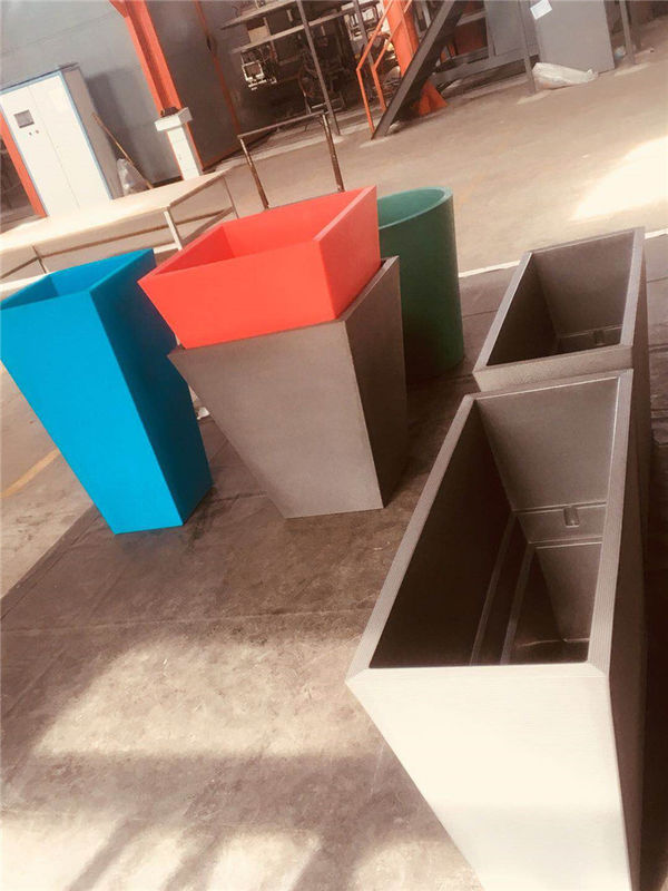 4-8mm hohe Präzision Aluminium-Gestaltungsplastik Roto für Quadrat-Plastikpflanzer-Töpfe